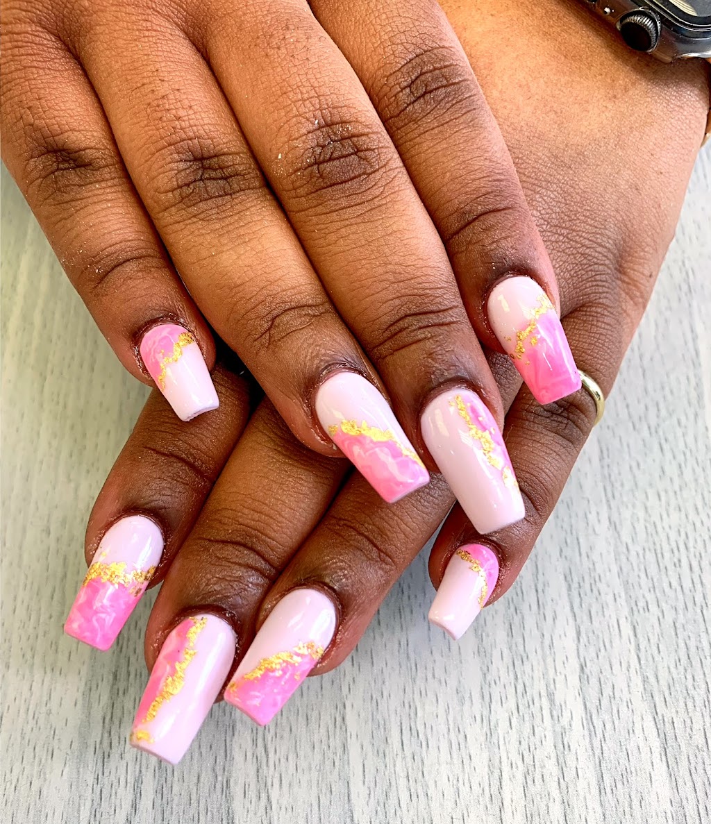 Crystal Nails and Beauty Bar | 560 Copper Creek Dr #3, Markham, ON L6B 0S1, Canada | Phone: (905) 201-5888