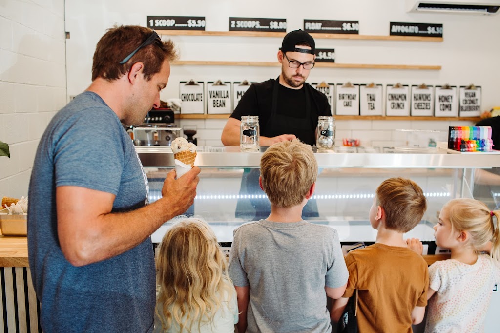 49 Below Ice Cream | 2575 Cadboro Bay Rd, Victoria, BC V8R 5J1, Canada | Phone: (250) 519-4900