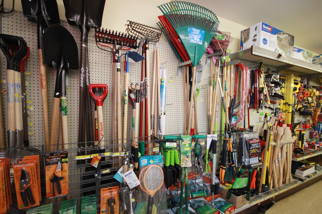 Westport Home Hardware | 4 Church St, Westport, ON K0G 1X0, Canada | Phone: (613) 273-3142