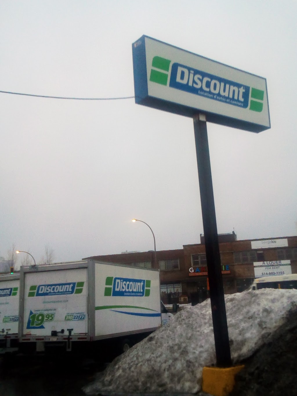 Discount Car and Truck Rental | 6250 Rue Saint-Jacques, Montréal, QC H4B 1T6, Canada | Phone: (514) 798-7205