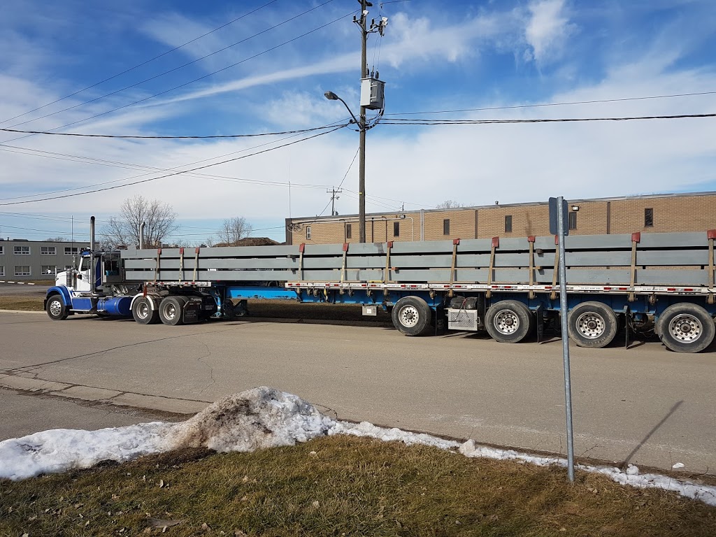 Nationwide Freight Systems Ltd | 34 Sharp Rd, Brantford, ON N3T 5L8, Canada | Phone: (519) 752-7802