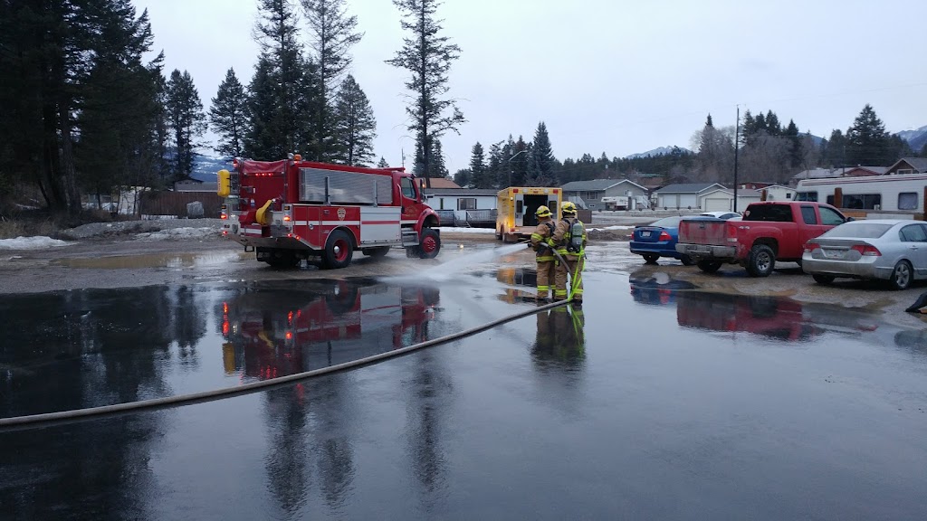Edgewater Fire Dept | 5727 Vermillion St, Edgewater, BC V0A 1E0, Canada | Phone: (250) 347-9265