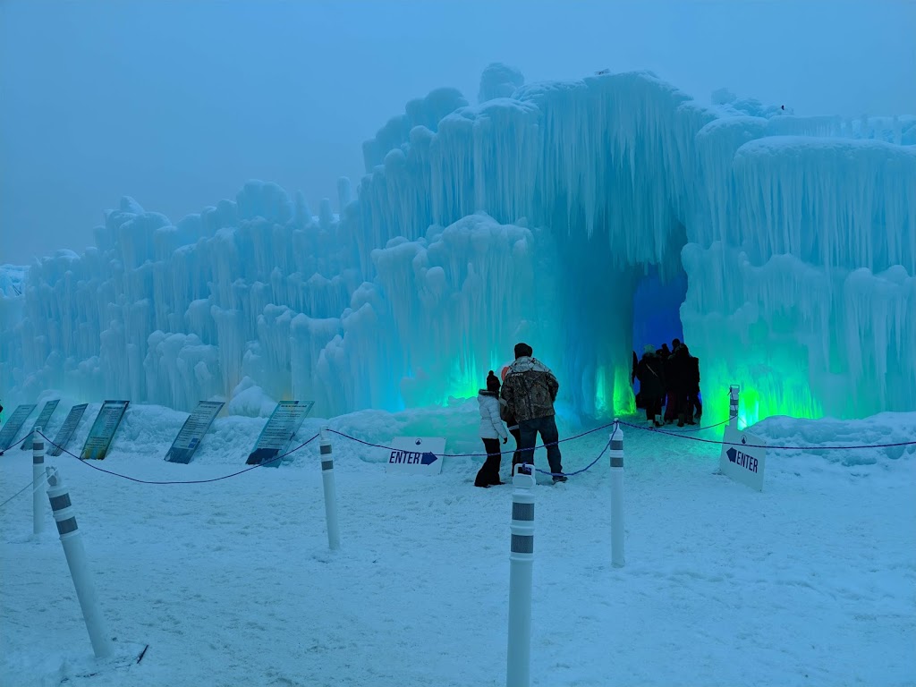 Ice Castles | 9330 Groat Rd NW, Edmonton, AB T6G 2B3, Canada | Phone: (866) 435-2850