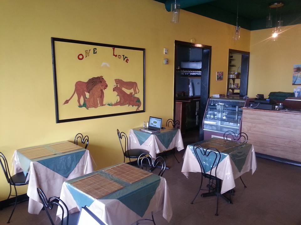 Jamaican Caribbean Homestyle | 408 Av. Lafleur, LaSalle, QC H8R 3H5, Canada | Phone: (514) 439-4818