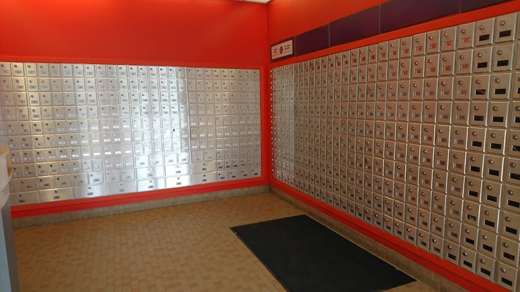 Canada Post | 124 Robert St, Ilderton, ON N0M 2A0, Canada