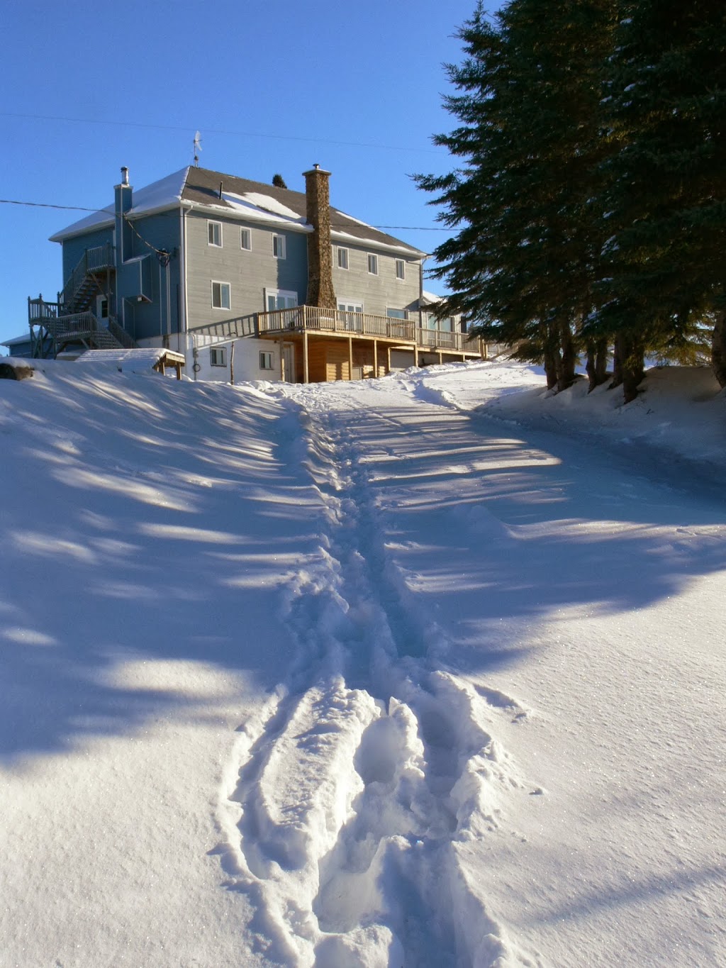 Gîte du Lac Taureau | 100 Chem. Saint-Benoit, Saint-Michel-des-Saints, QC J0K 3B0, Canada | Phone: (450) 833-6006