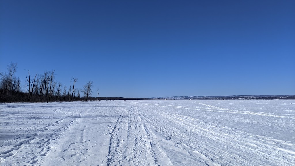 Lac Deschênes Sailing Club | 10 Rangeview Ave, Nepean, ON K2K 2Z2, Canada | Phone: (613) 828-4697