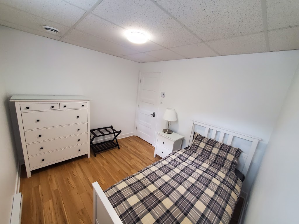 Chambre à louer Ritchie | 8611 Rue dArgenson, Sorel-Tracy, QC J3R 4P3, Canada | Phone: (514) 571-8799