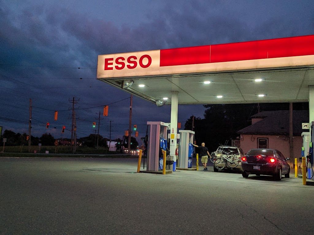 Esso | 885 King St N, Waterloo, ON N2J 4G8, Canada | Phone: (519) 664-1651