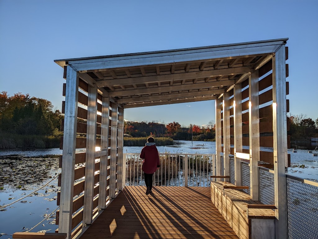 Parc-nature du Bois-de-LÎle-Bizard Grand walkway | LÎle-Bizard, Montreal, QC H9C 1P5, Canada | Phone: (514) 280-6778