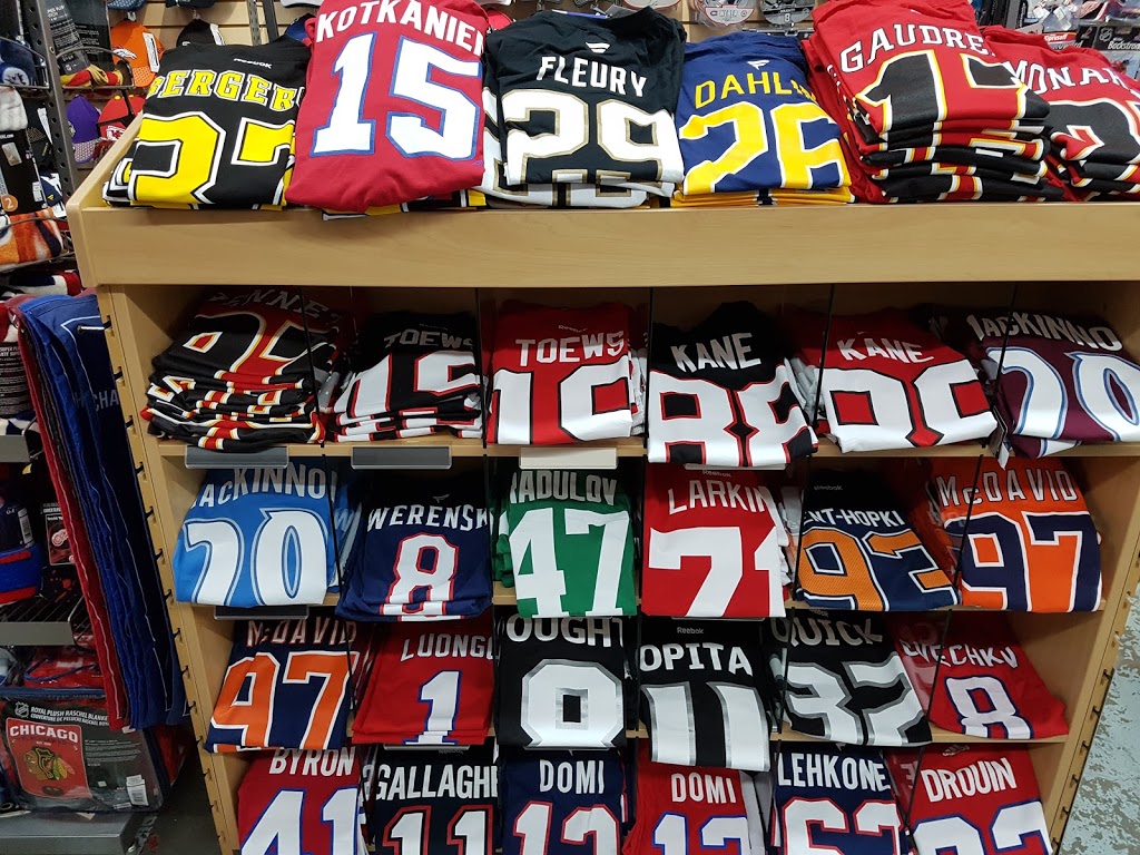 Collecto Sports | 750 Boulevard René-Lévesque, Drummondville, QC J2C 7N7, Canada | Phone: (819) 477-9595