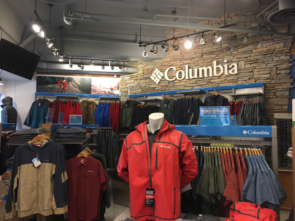 Columbia At Blue | 152 Jozo Weider Blvd, The Blue Mountains, ON L9Y 3Z2, Canada | Phone: (705) 443-5802