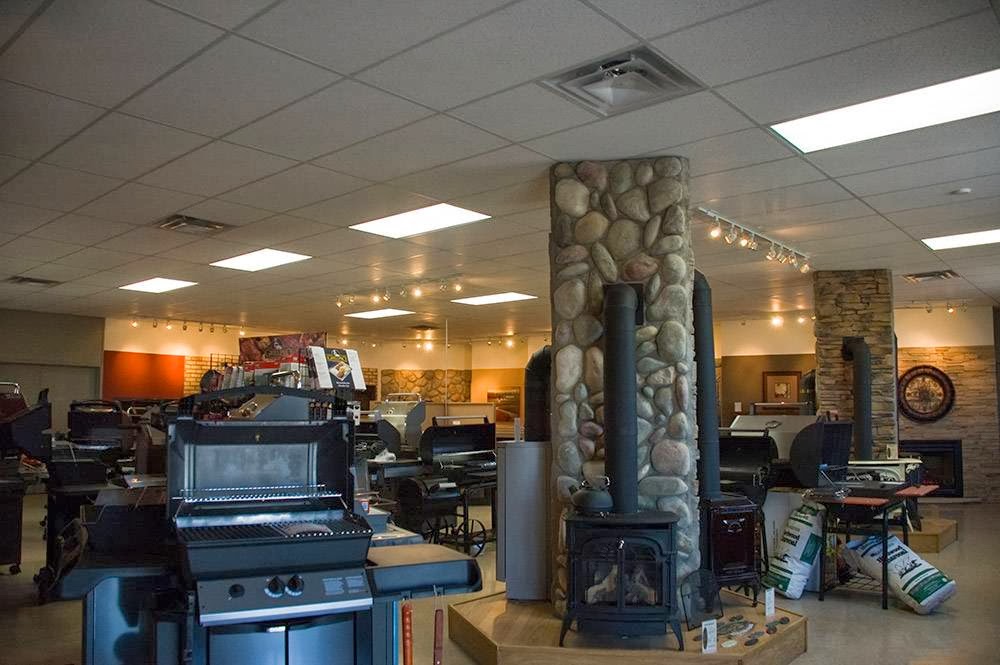 Barbecue And Fireplace Centre | 480 Eastchester Ave E, St. Catharines, ON L2M 6S3, Canada | Phone: (905) 684-0672