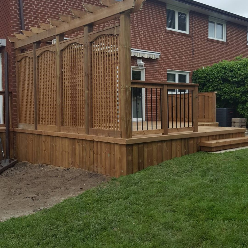 A D Holmes Fence and Deck Ltd | 10381 ON-48, Markham, ON L3P 3J3, Canada | Phone: (647) 464-6113