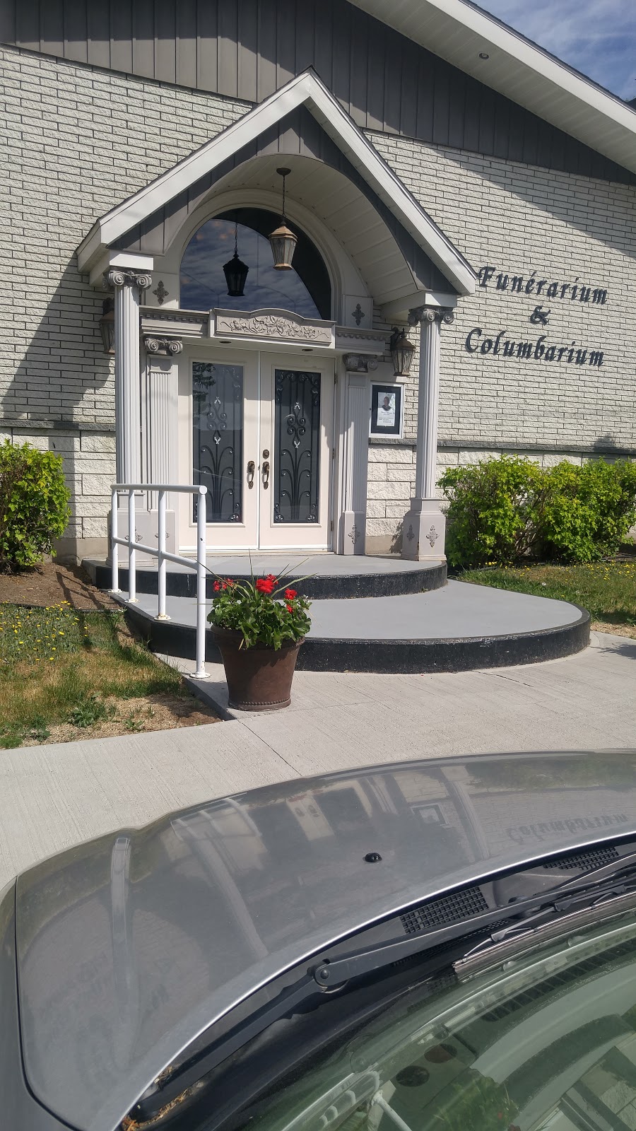 Salon Funeraire Marcel Dion | 1140 Rue De LÉglise, Normandin, QC G8M 3Y8, Canada | Phone: (418) 274-2936