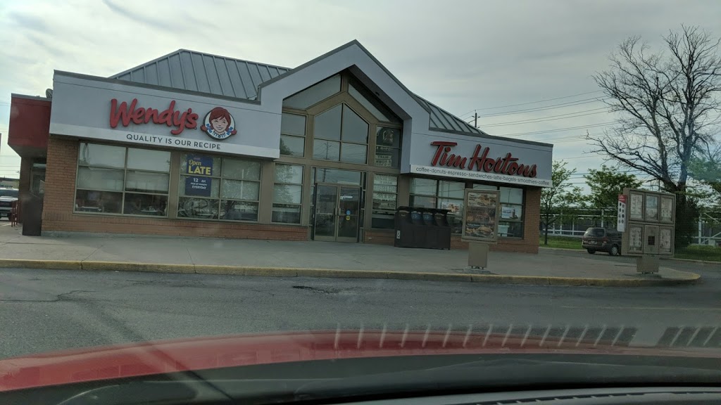 Tim Hortons | 535 Terminal Ave, Ottawa, ON K1G 0Z2, Canada | Phone: (613) 244-0118