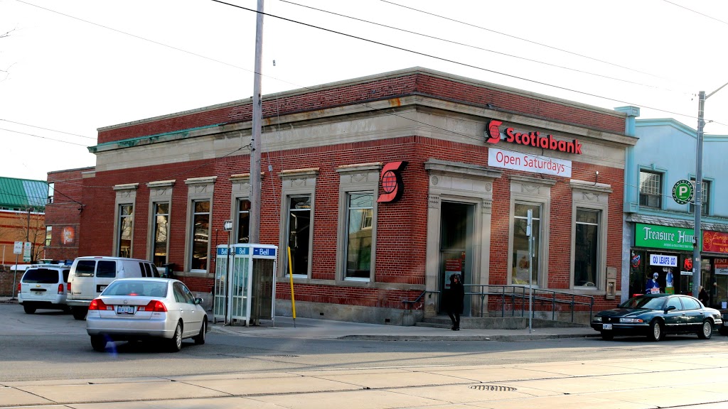 Scotiabank | 2895 Lake Shore Blvd W, Etobicoke, ON M8V 1J3, Canada | Phone: (416) 503-6930