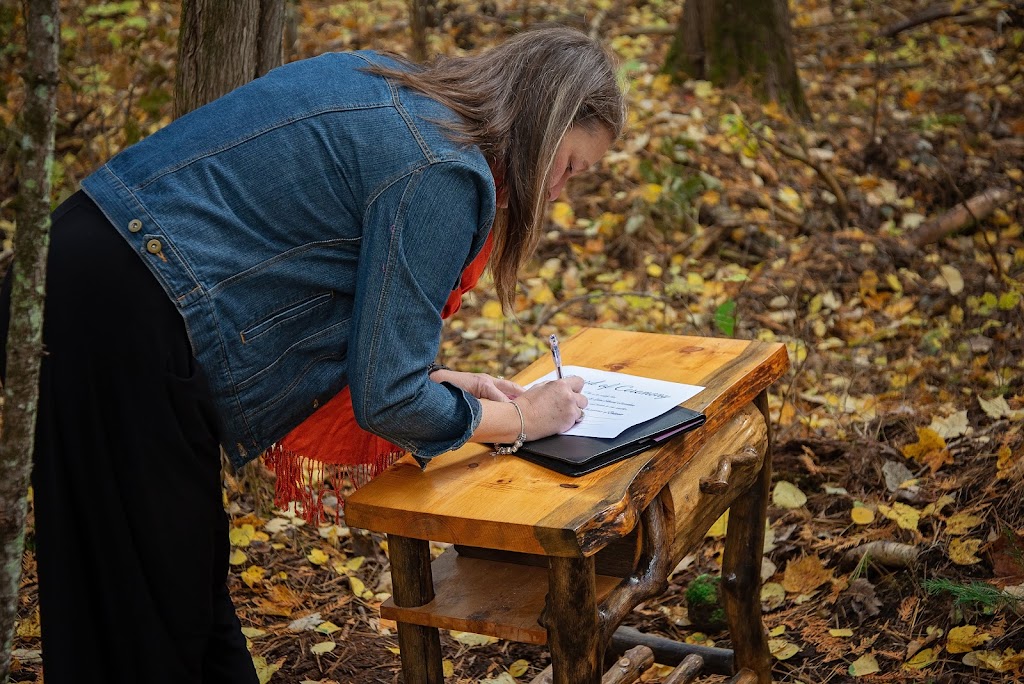 Lisa Agnew: Marriage Officiant | Bonnechere St E, Eganville, ON K0J 1T0, Canada | Phone: (613) 401-9333