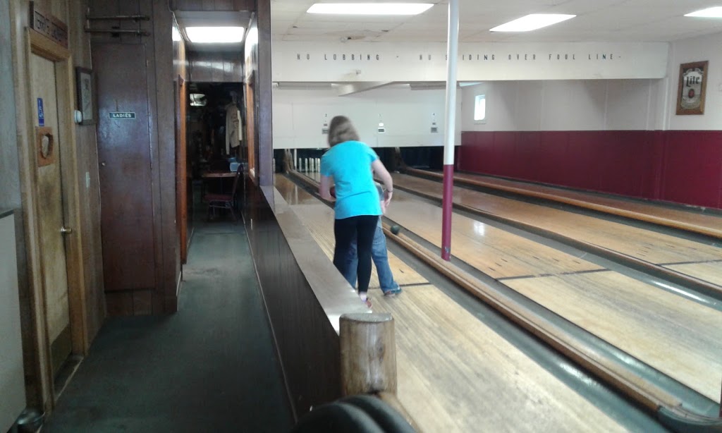 WAYNES LANES BOWLING and JOS GRILL | 56 Gale St, Canaan, VT 05903, USA | Phone: (802) 266-8833