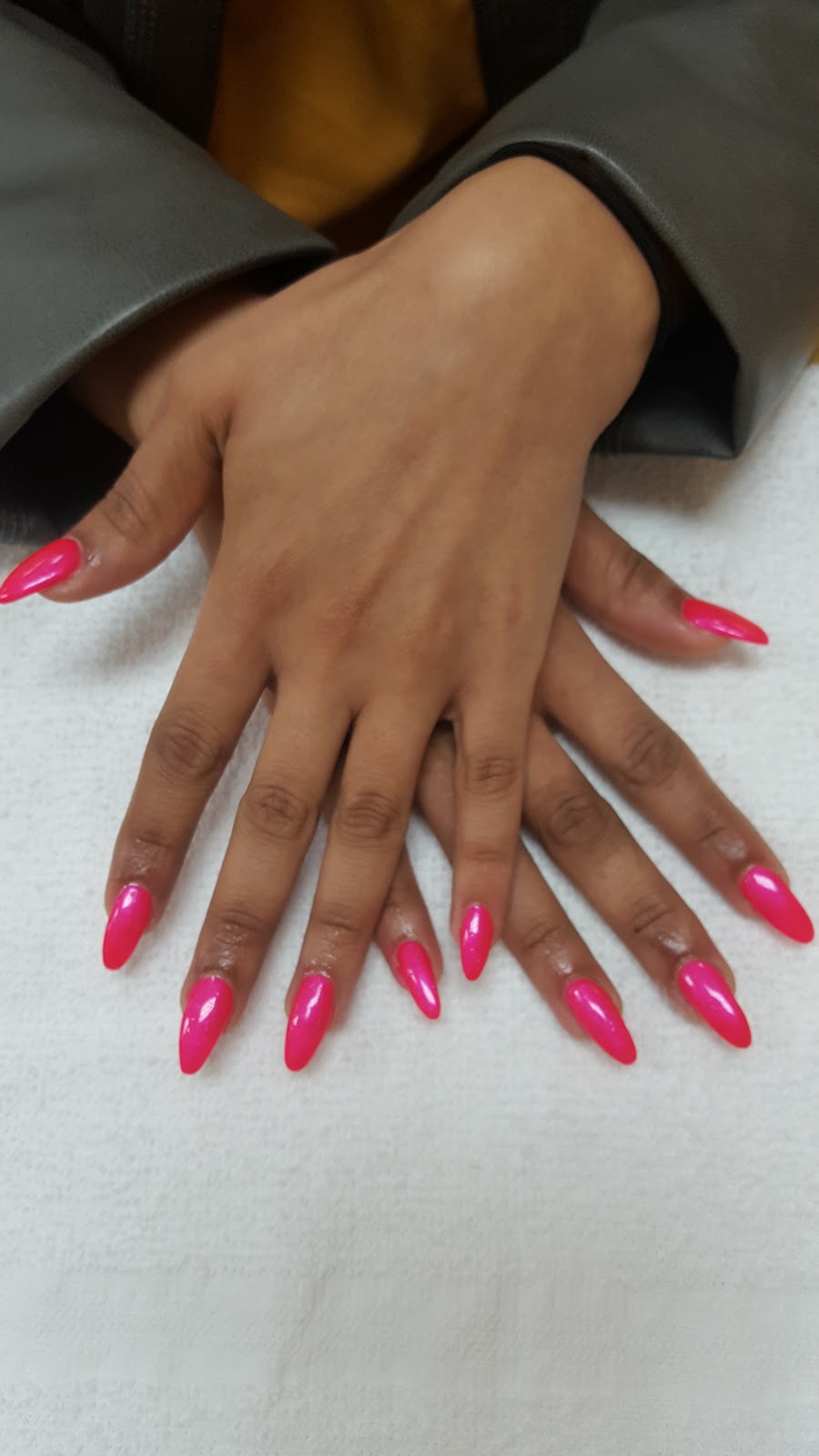 Nails For You | 2225 Erin Mills Pkwy, Mississauga, ON L5K 1T9, Canada | Phone: (905) 919-0001