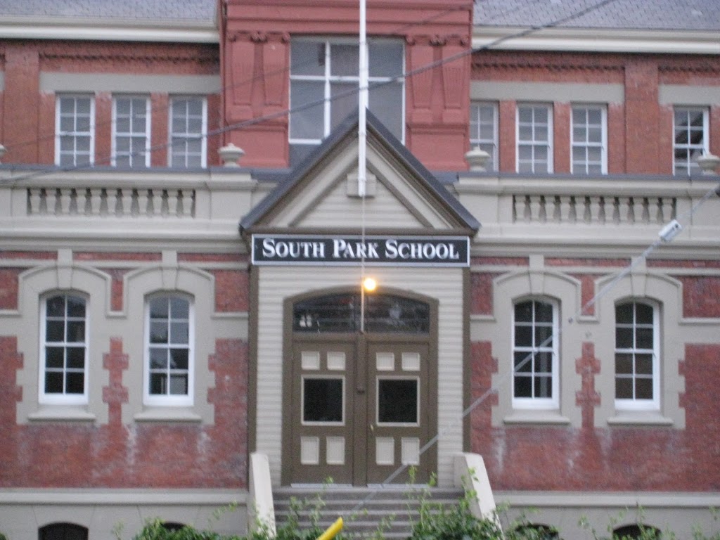 South Park Family School | 508 Douglas St, Victoria, BC V8V 2P7, Canada | Phone: (250) 382-5234