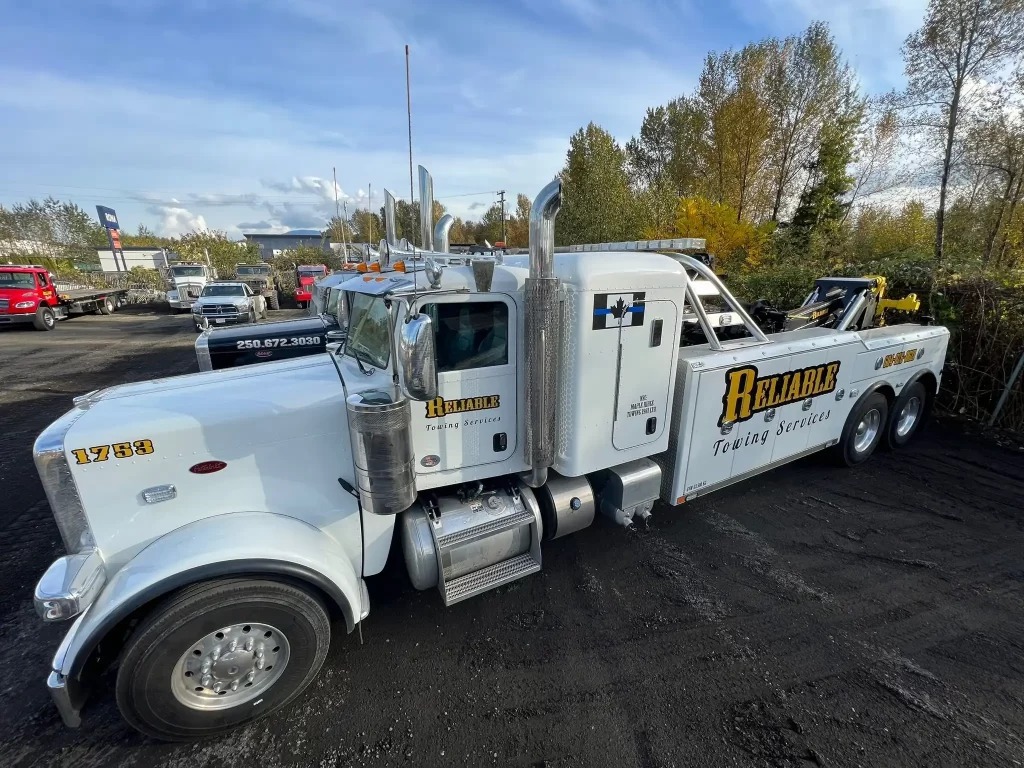 Reliable Towing Hope | 1051 Nelson Ave, Hope, BC V0X 1L4, Canada | Phone: (604) 826-8621