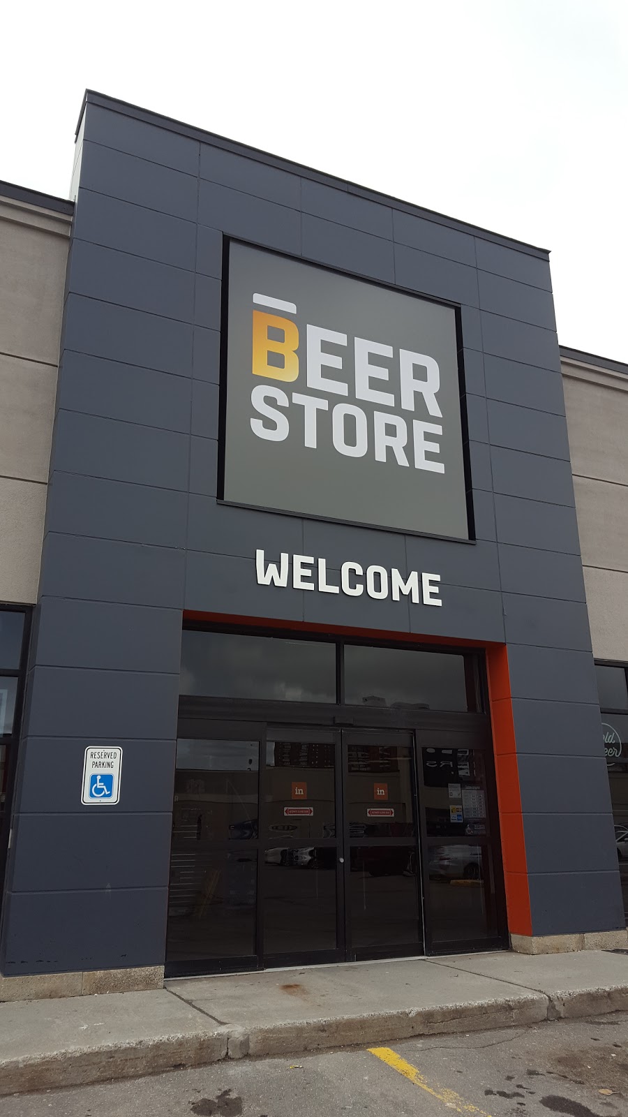 Beer Store 4615 | 1669 Merivale Rd, Nepean, ON K2G 3K2, Canada | Phone: (613) 224-4607