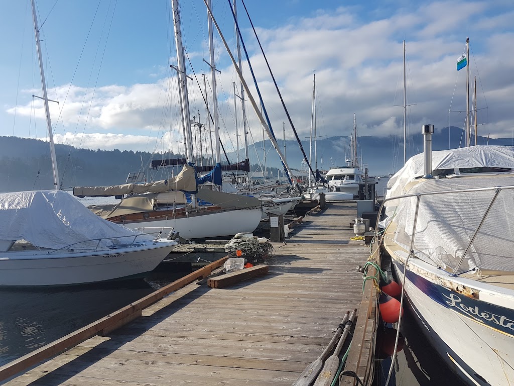 Portside Marina | 789 Saunders Ln, Brentwood Bay, BC V8M 1C5, Canada | Phone: (250) 652-2211