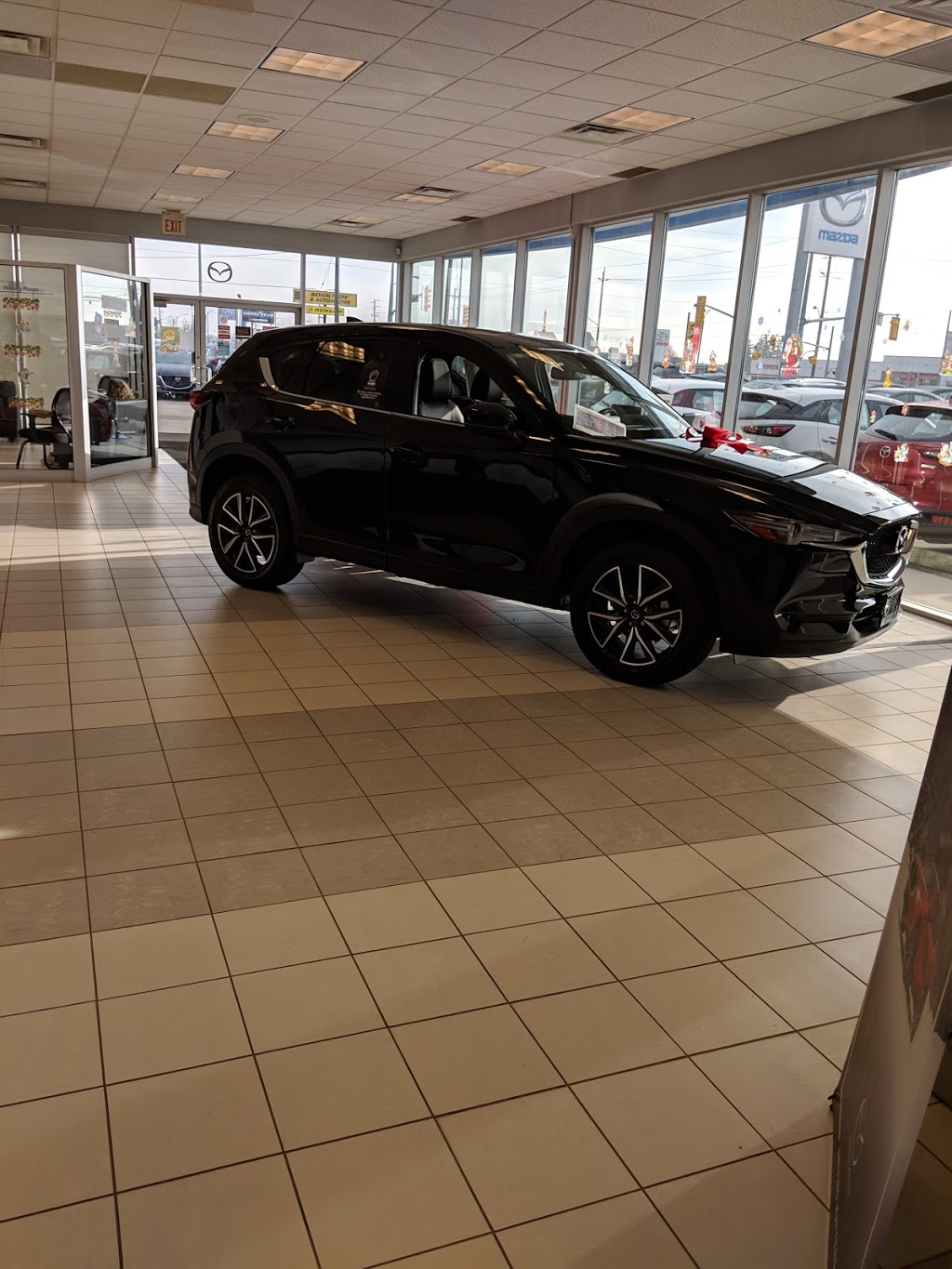 Lallo Mazda | 101 Lynden Rd, Brantford, ON N3R 7J9, Canada | Phone: (519) 756-2550