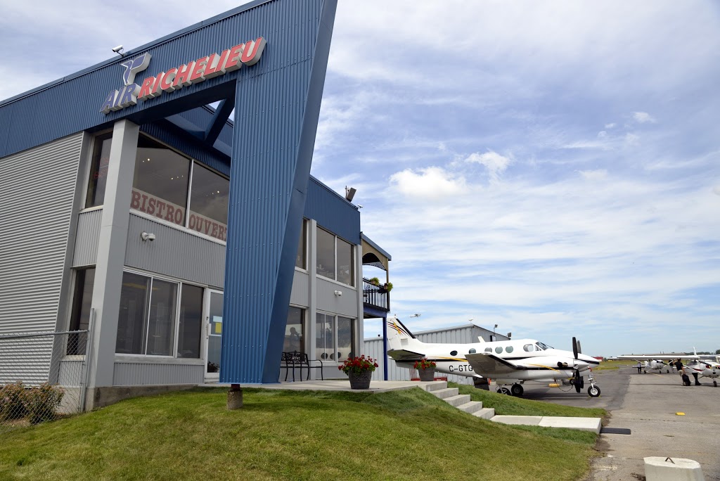 Air Richelieu | 5800 Route de lAéroport, Saint-Hubert, QC J3Y 8Y9, Canada | Phone: (450) 445-4444