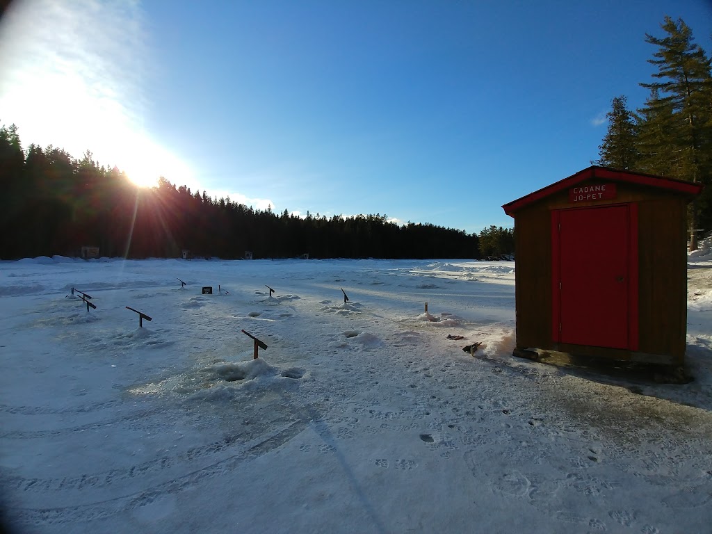 Pourvoirie Coin Lavigne | 5045 Parc du Mont Tremblant, Saint-Côme, QC J0K 2B0, Canada | Phone: (450) 883-1072