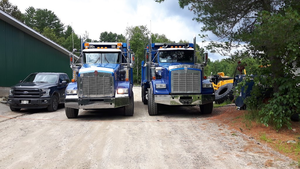 Pat Stewart Trucking | 36181 ON-17, Laurentian Hills, ON K0J 1P0, Canada | Phone: (613) 732-5135