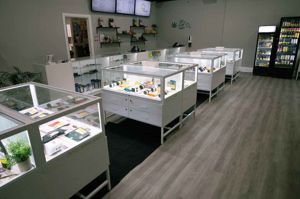 GreenHouse Cannabis │Hamilton │Cannabis Dispensary | 1216 Upper Wentworth St, Hamilton, ON L9A 4W2, Canada | Phone: (905) 575-9339