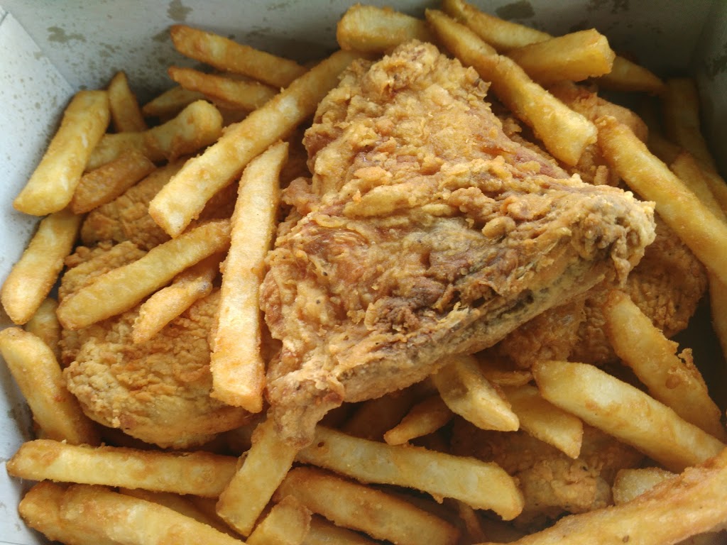 4C Broast Chicken | 1093 OConnor Dr, East York, ON M4B 2T1, Canada | Phone: (416) 755-4488