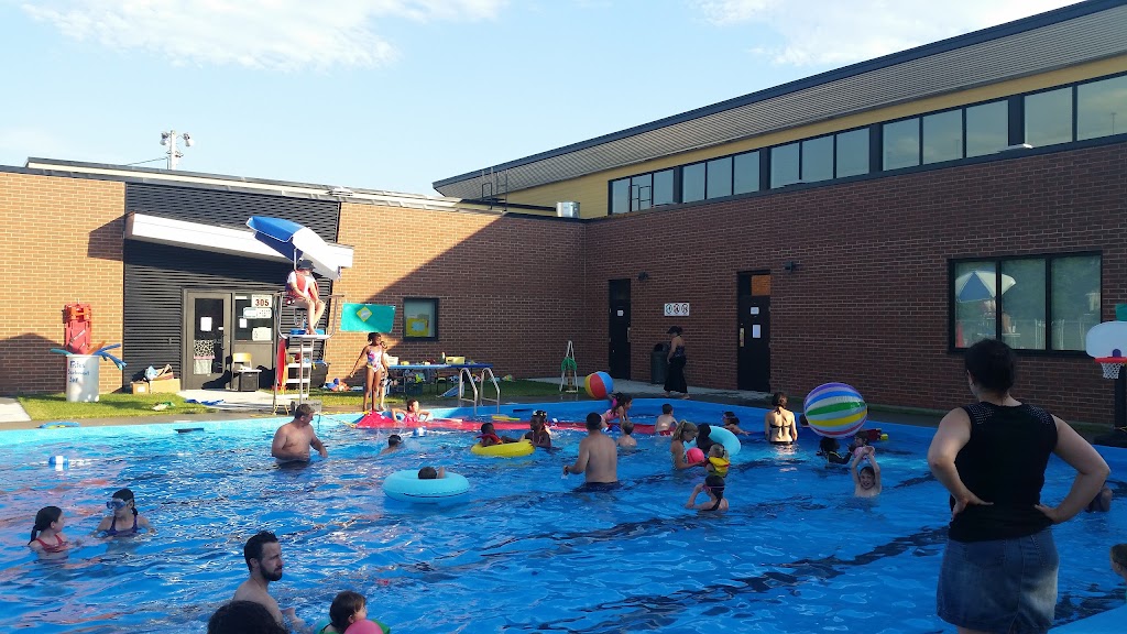 Piscine Douville | 5065 Rue Gouin, Saint-Hyacinthe, QC J2S 1E5, Canada | Phone: (450) 778-8335