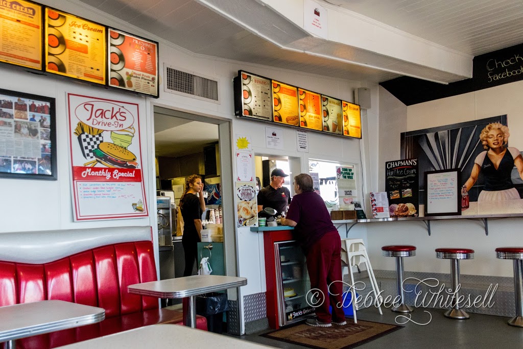 Jacks Drive-In | 123 1 Ave E, Spruce Grove, AB T7X 2H4, Canada | Phone: (780) 962-2727