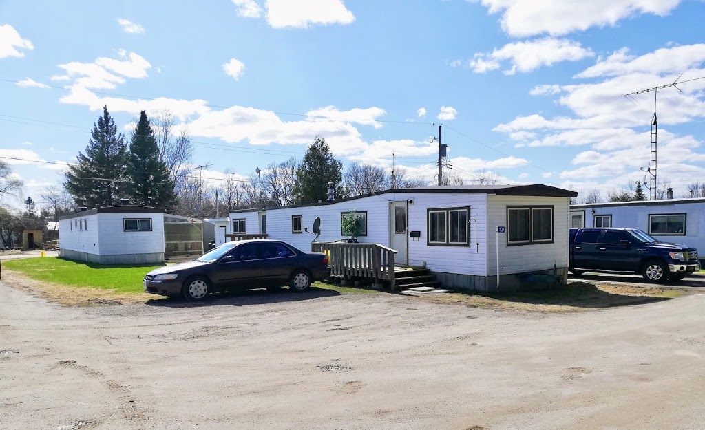 Perth Village Mobile Home Park | 4090 Drummond Concession 2, Perth, ON K7H 3P1, Canada | Phone: (514) 660-4665