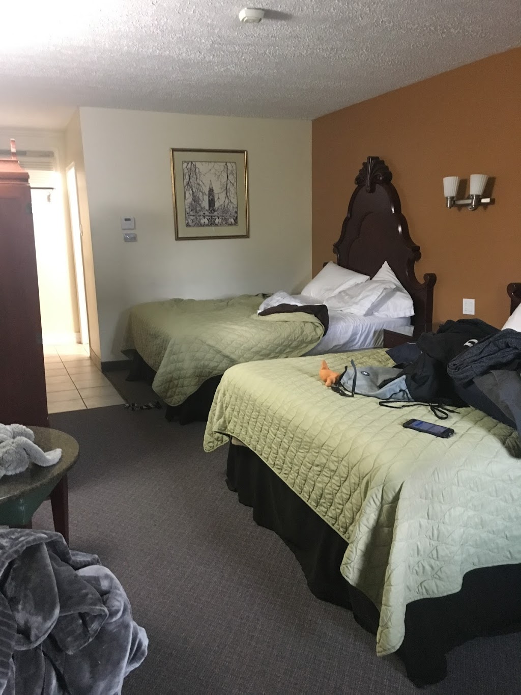 Midtown Motel & Suites | 61 Weldon St, Moncton, NB E1C 5V9, Canada | Phone: (506) 388-5000