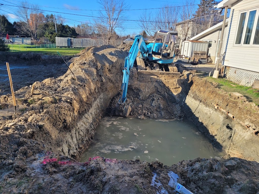 Ottawa Septic Solutions | 597 Baie-des-Castors St, Orléans, ON K4A 1E8, Canada | Phone: (613) 302-5233