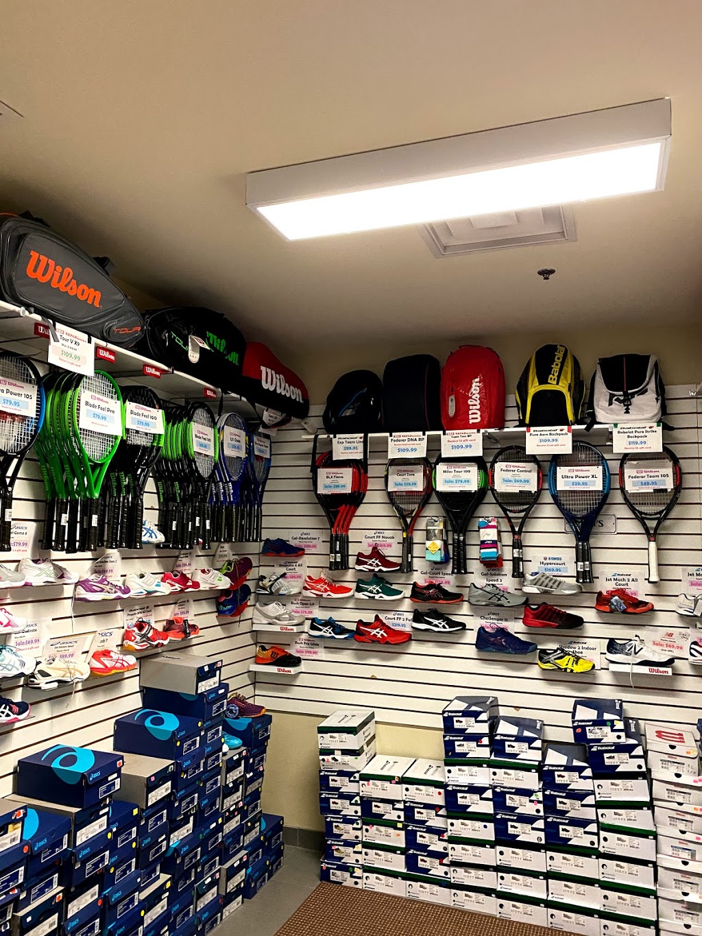 Matchpoint Tennis & MatchpointStore.com | 99 Thornton Rd S, Oshawa, ON L1J 5Y1, Canada | Phone: (905) 924-2700