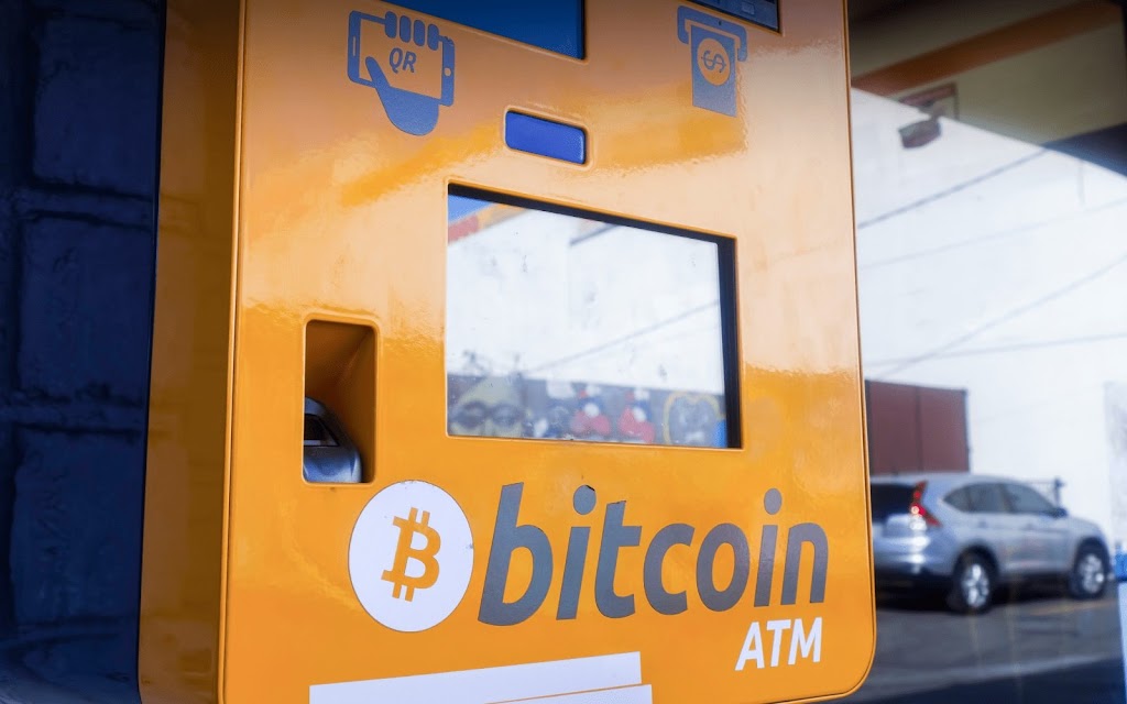 FastBTC Bitcoin ATM - Hi-Ya Mini Mart | 332 Wharncliffe Rd N, London, ON N6G 1E1, Canada | Phone: (888) 832-1282