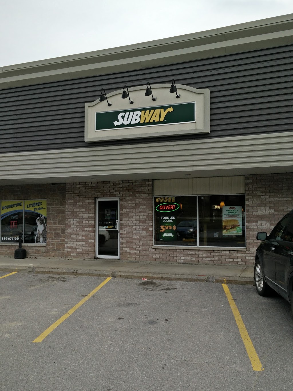 Restaurant SUBWAY | 1797 route du Carrefour, Centre Mont-Valois, local#8, Val-des-Monts, QC J8N 7M7, Canada | Phone: (819) 671-3000