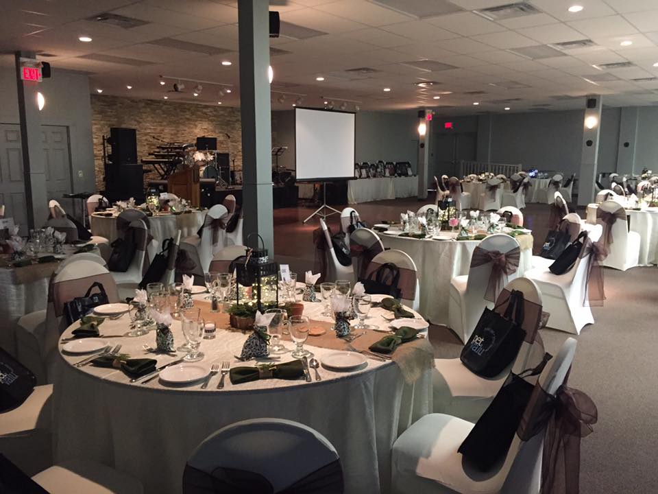 Lions Gate Banquet Centre | 386 Blake St, Barrie, ON L4M 1L3, Canada | Phone: (705) 735-2727