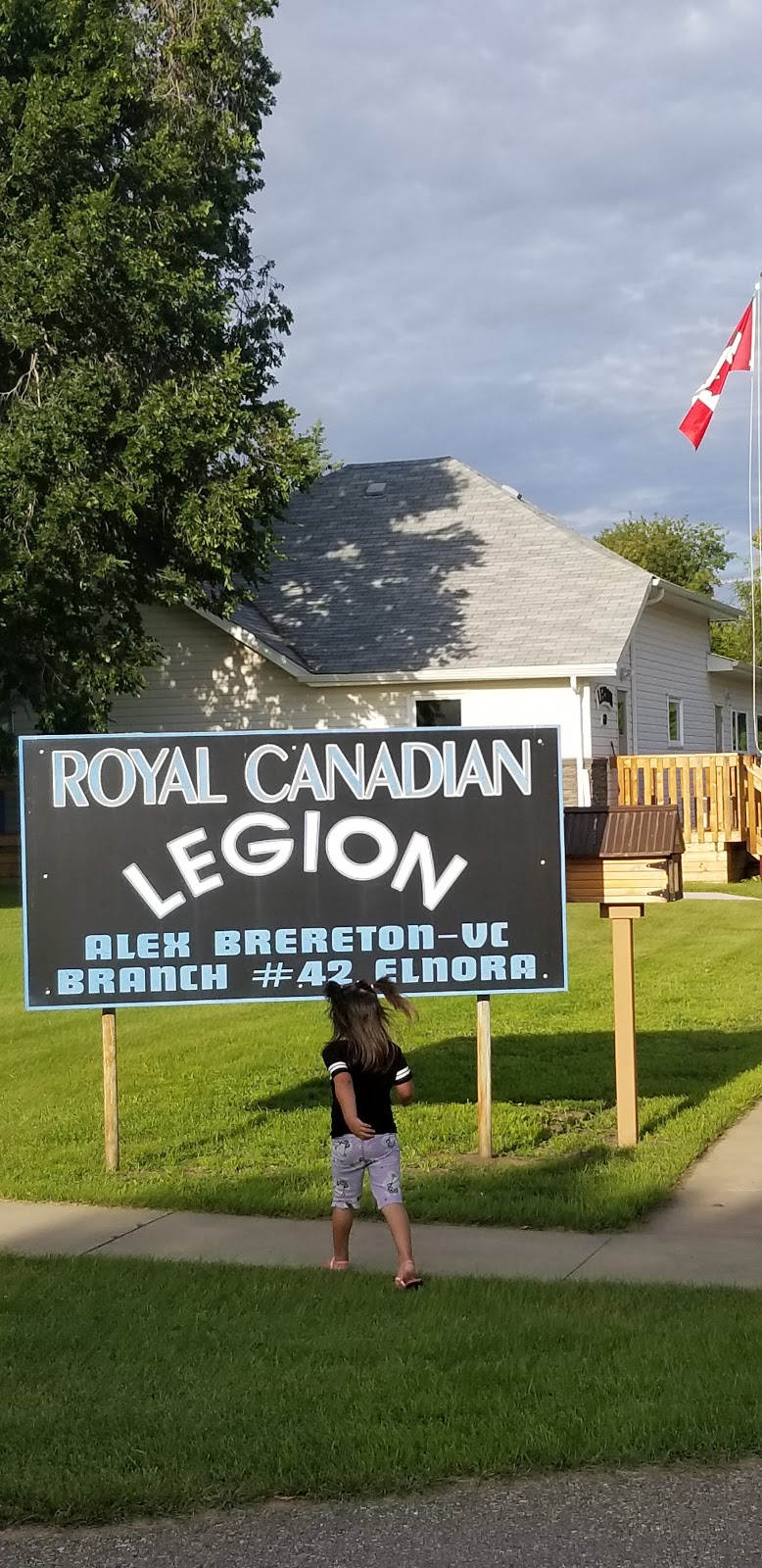 Royal Canadian Legion Branch 42 | 4 Ave, Elnora, AB T0M 0Y0, Canada | Phone: (403) 773-3571