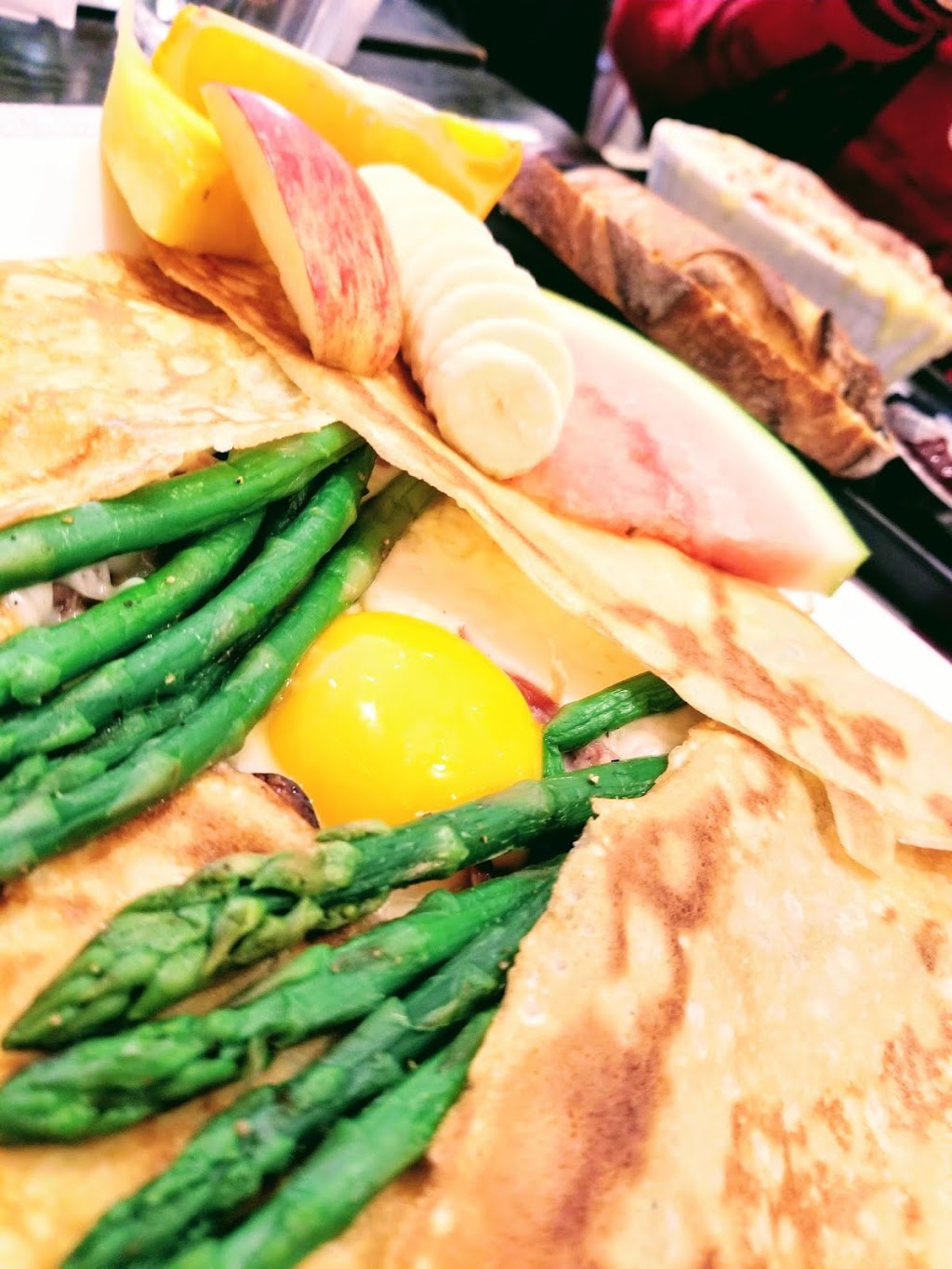 Crêpe Café | 349 Rue Saint-Charles Ouest, Longueuil, QC J4H 1E7, Canada | Phone: (450) 332-5055