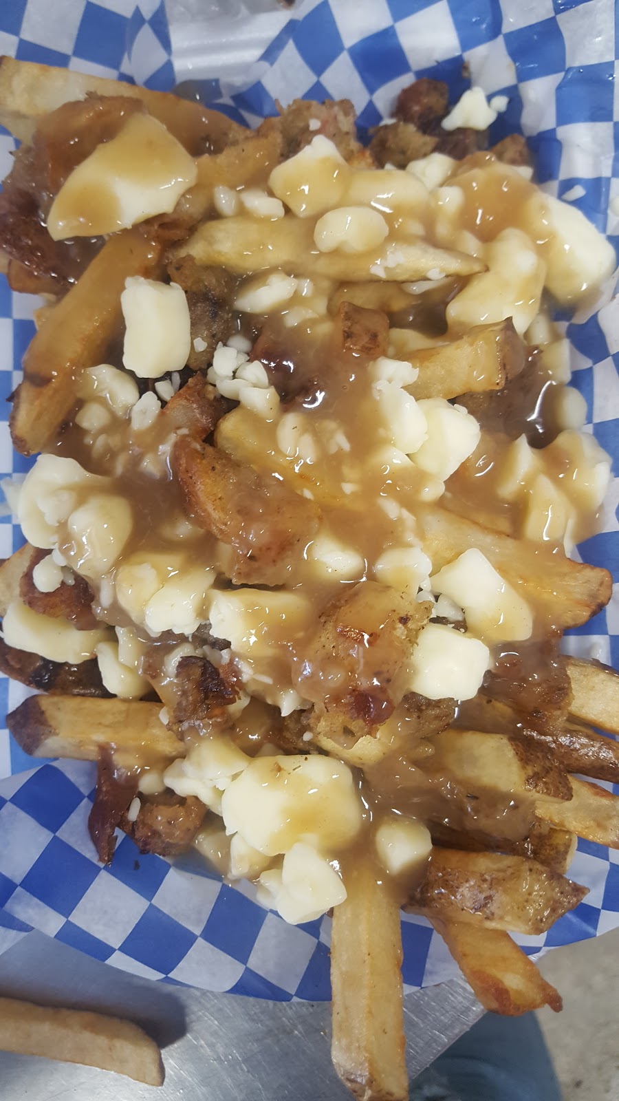 Rockin Robins Food Truck | 340 Grand River St N, Paris, ON N3L 3R7, Canada | Phone: (226) 920-5695