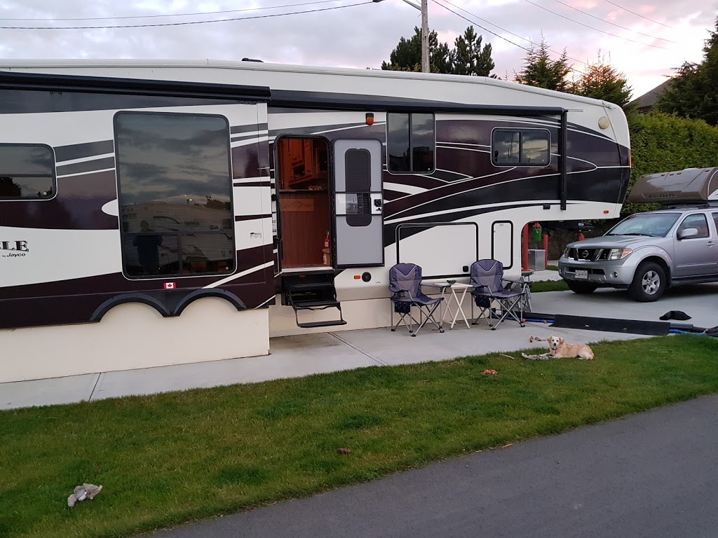 Salish Seaside RV Haven | 445 Head St, Victoria, BC V9A 5S1, Canada | Phone: (250) 590-5995