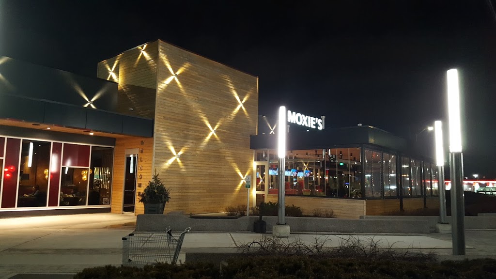 Moxies Grill & Bar | 1815 Liverpool Rd, Pickering, ON L1V 1W2, Canada | Phone: (905) 420-8998