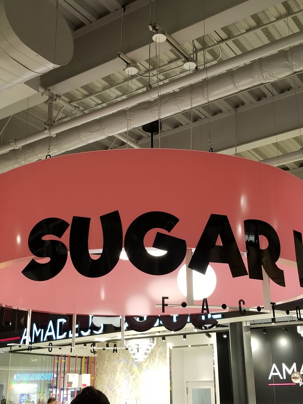 Sugar King Factory | 17600 Yonge St, Newmarket, ON L3Y 4Z1, Canada | Phone: (905) 235-6500