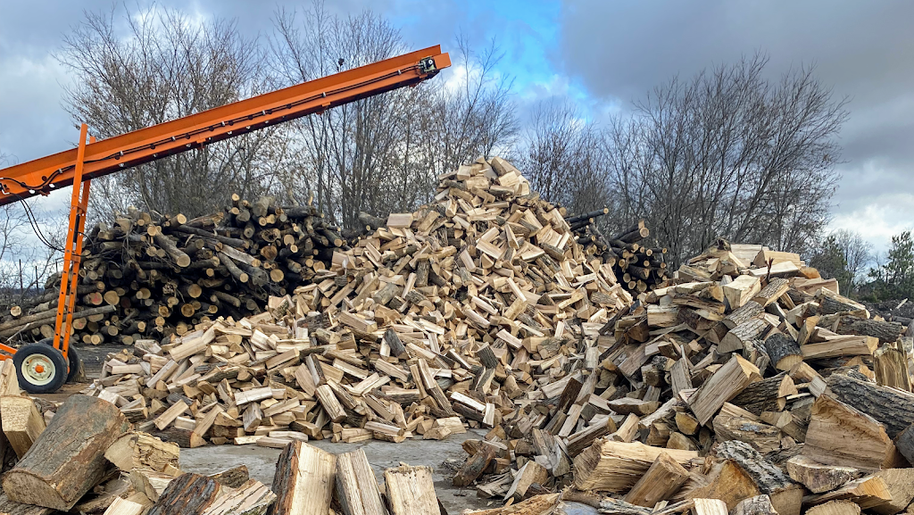 Royal York Firewood | 6 Hunthill Ct, Etobicoke, ON M9A 4A2, Canada | Phone: (647) 893-6250